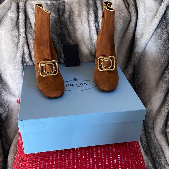 Prada Brown Suede Gold Hardware Booties New! - Picture 14 of 16